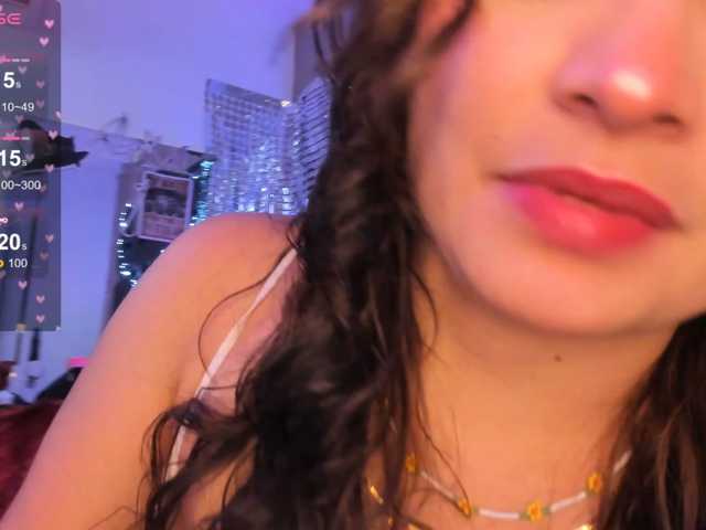 CharlotteWalker live cam on BongaCams