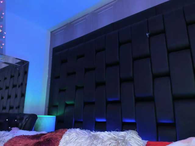 CharlotteWalker live cam on BongaCams