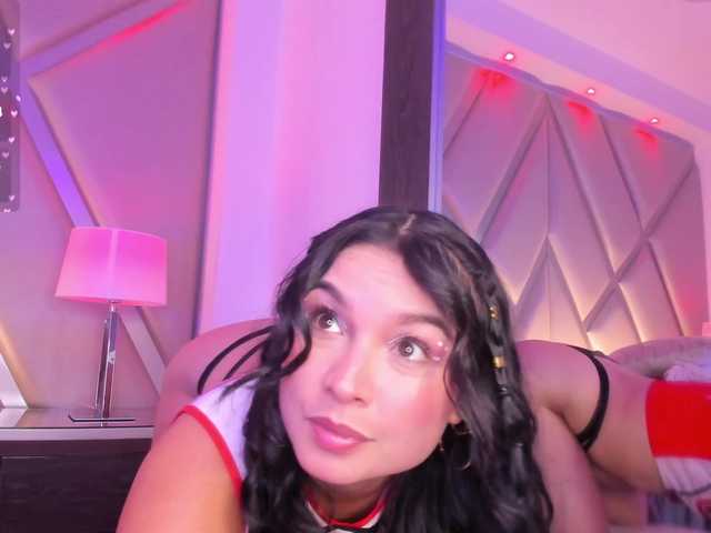 CharlotteWalker live cam on BongaCams
