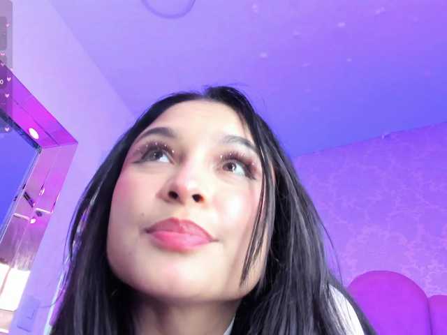 CharlotteWalker live cam on BongaCams