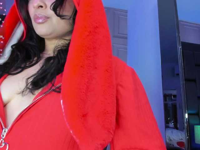 CharlotteWalker live cam on BongaCams