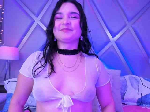 CharlotteWalker webcam