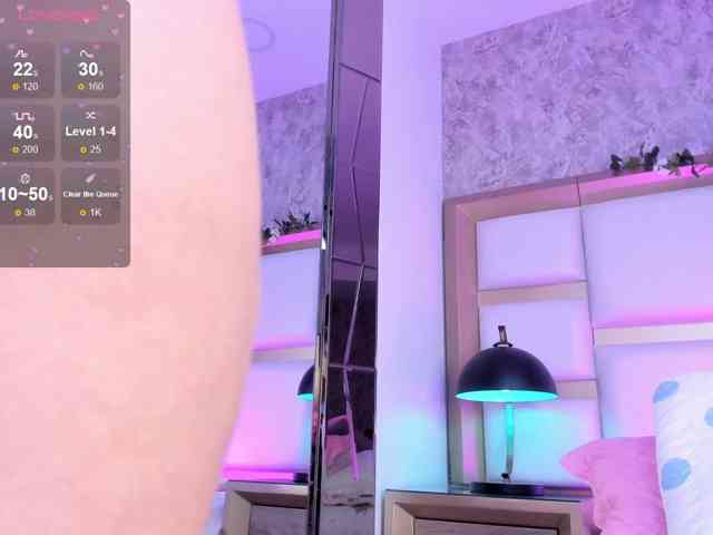 CharlotteWalker webcam