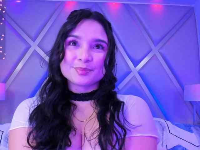 CharlotteWalker webcam
