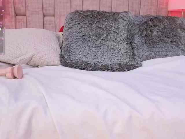 CharlotteWalker webcam