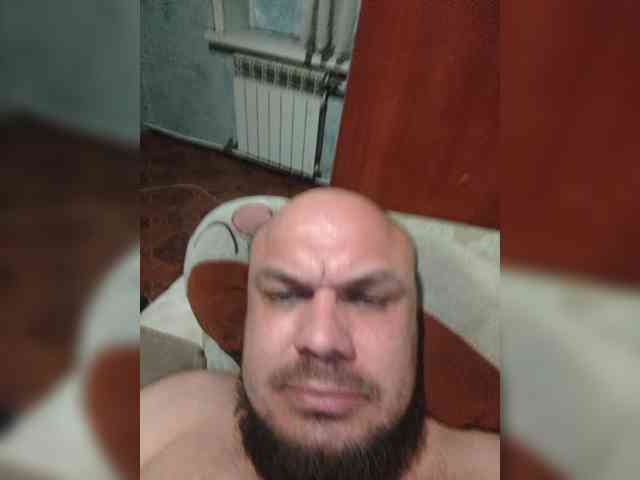 Valentin0406a Live Webcam on BongaCams