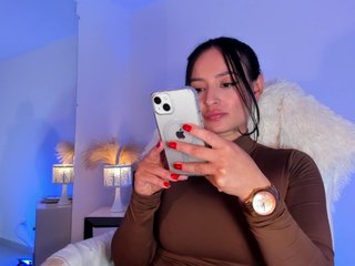 VivienneNoir Porn Show