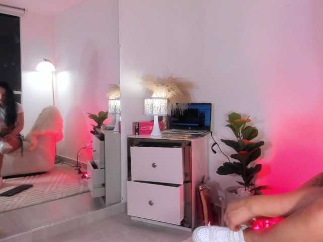 VivienneNoir live cam preview