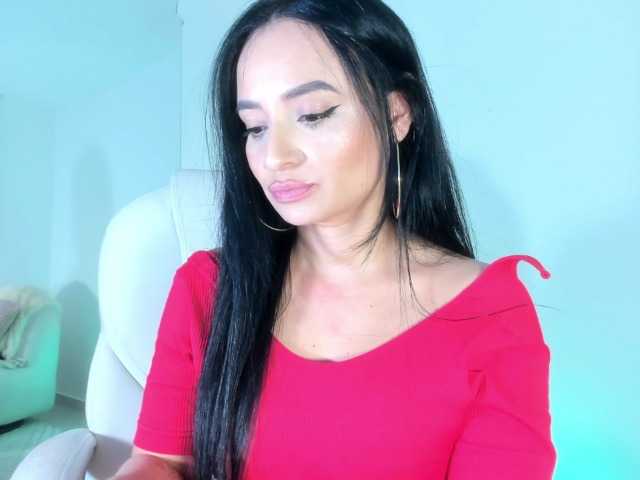 VivienneNoir live cam on BongaCams