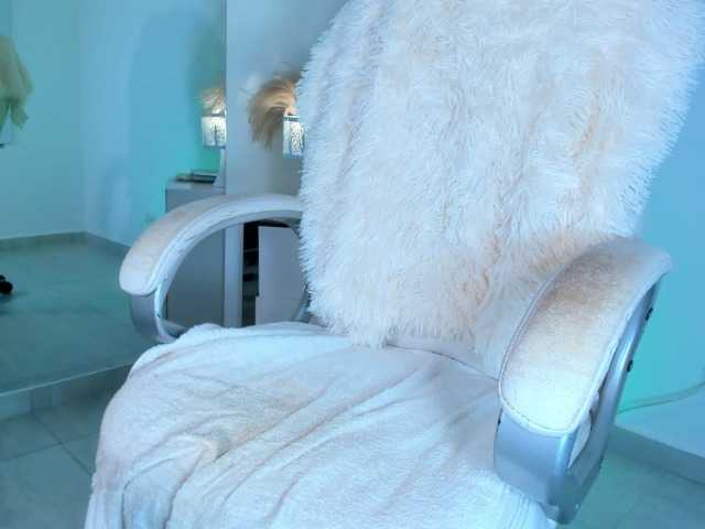 VivienneNoir live cam