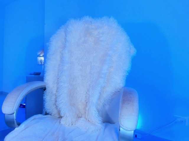 VivienneNoir live cam