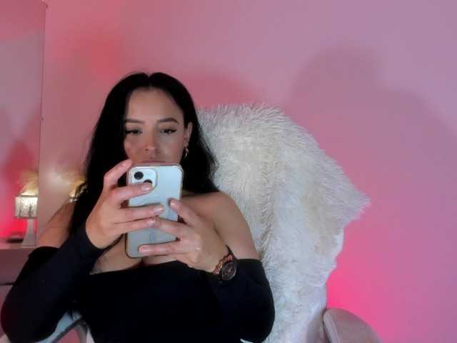 VivienneNoir live cam on BongaCams
