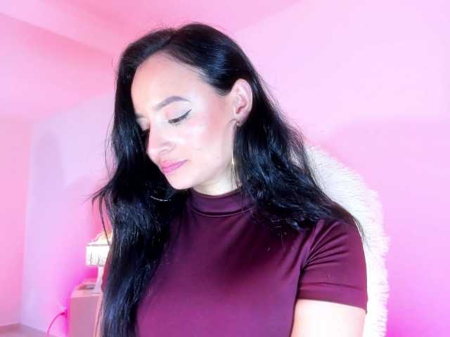 VivienneNoir live cam
