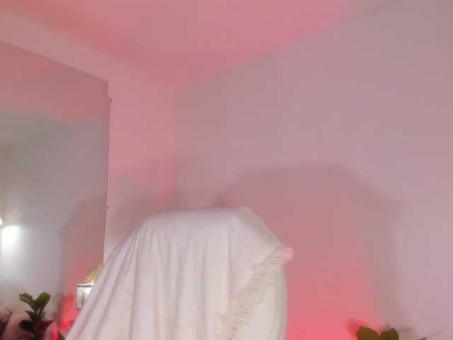 VivienneNoir live cam on BongaCams