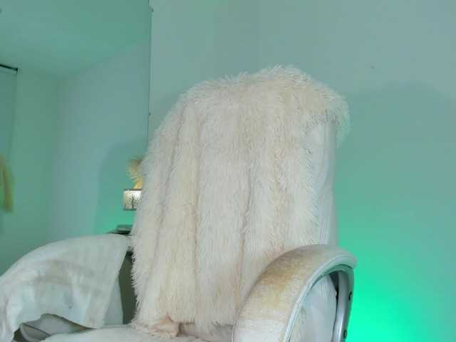 VivienneNoir live cam on BongaCams
