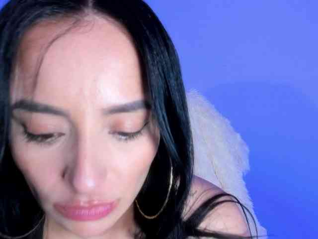 VivienneNoir webcam