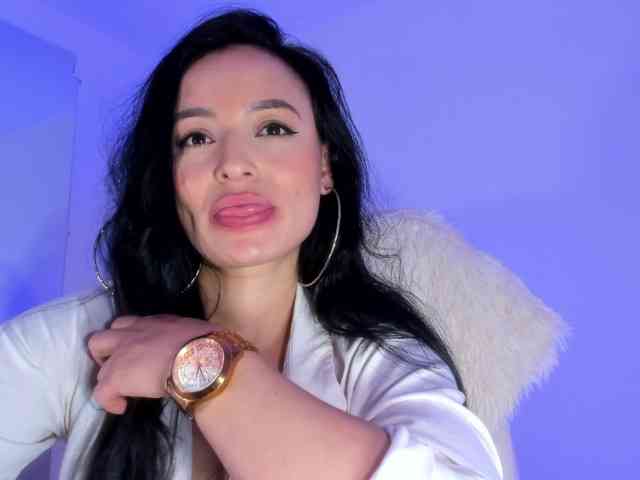 VivienneNoir webcam