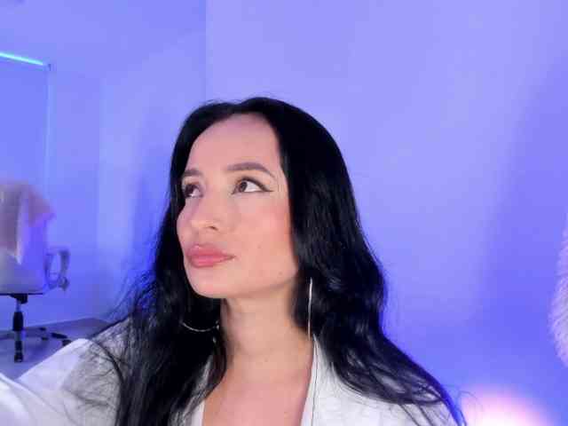 VivienneNoir VivienneNoir
