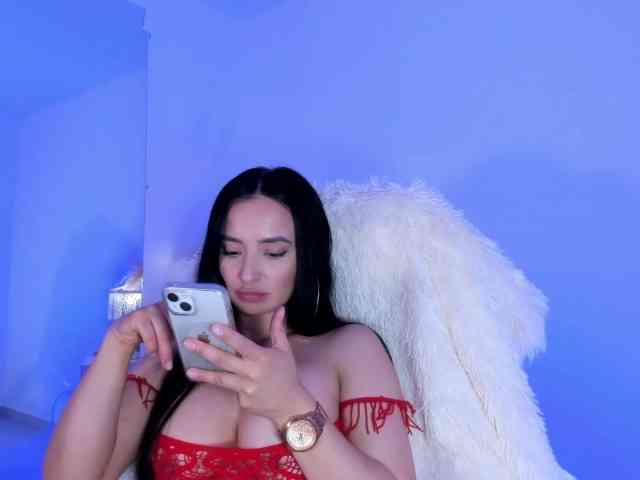 VivienneNoir webcam