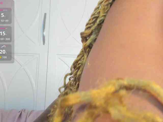 anukabamby webcam