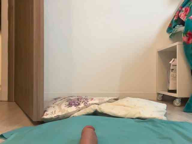 MoonieBlue webcam
