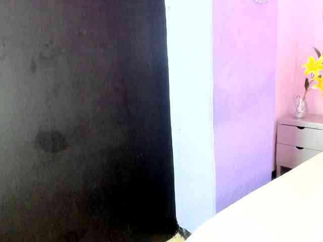 CelesteFontaine webcam