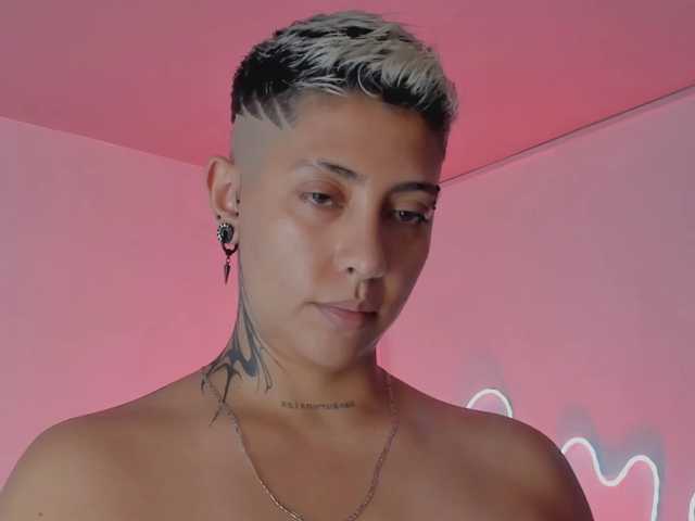 Aleja1214 live cam preview