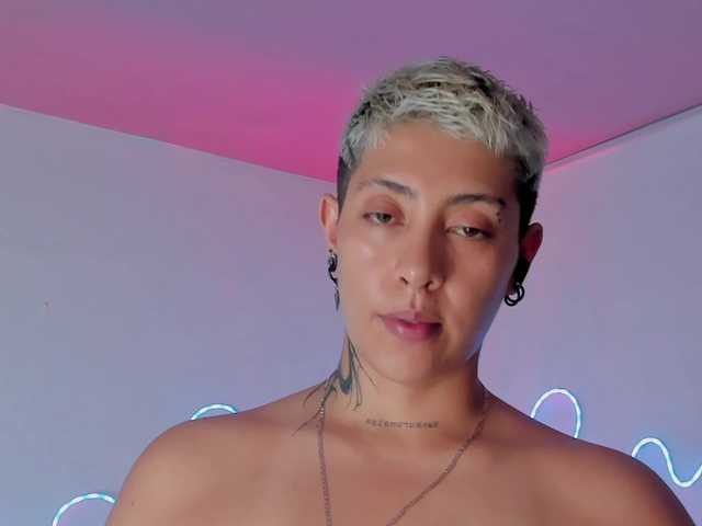 Aleja1214 live cam
