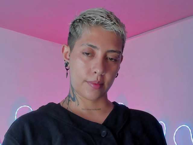 Aleja1214 live cam
