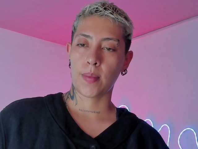 Aleja1214 live cam