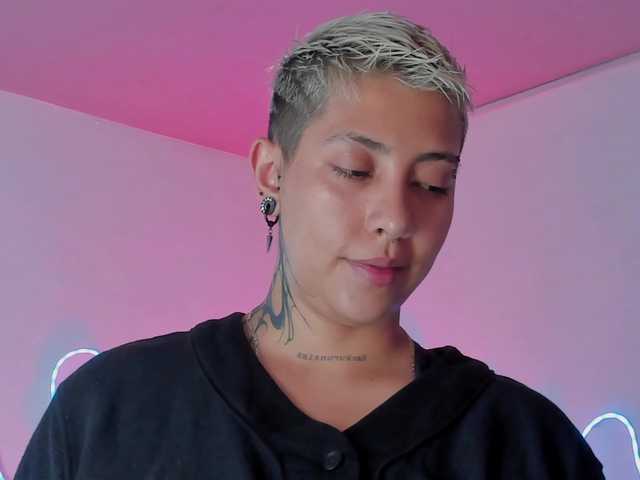 Aleja1214 live cam