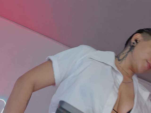 Aleja1214 live cam preview