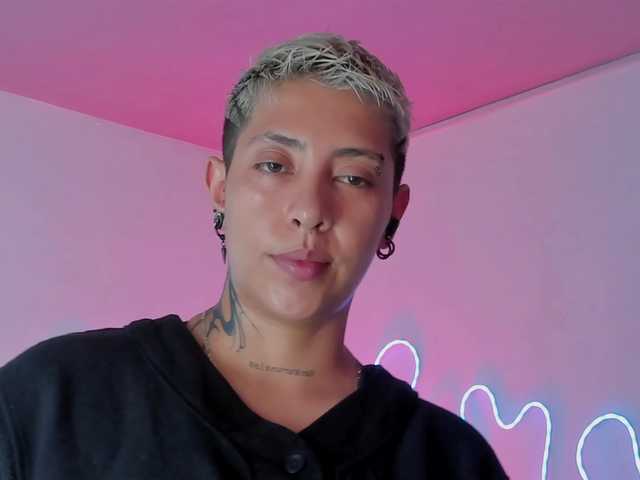 Aleja1214 live cam