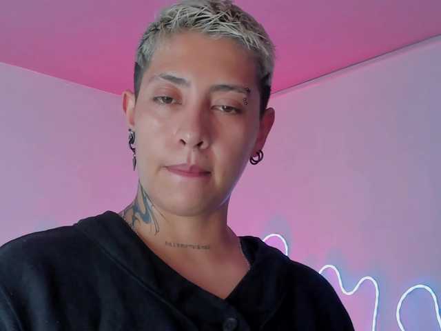 Aleja1214 live cam