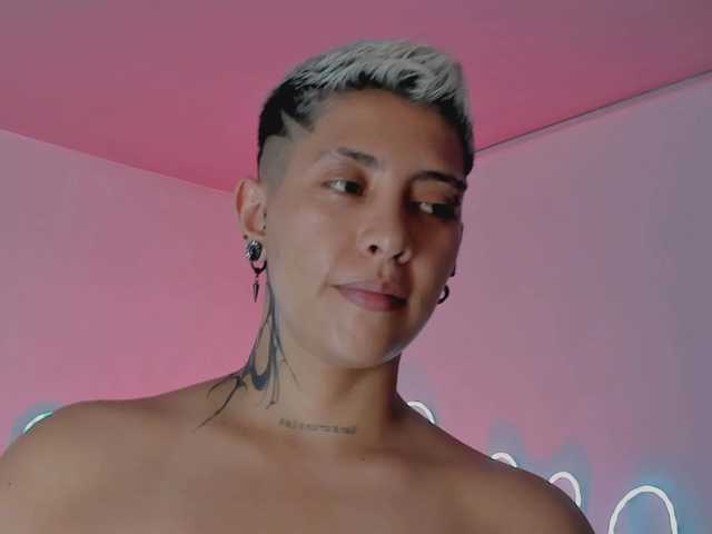 Aleja1214 live cam preview
