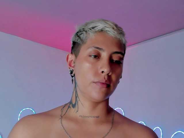 Aleja1214 live cam