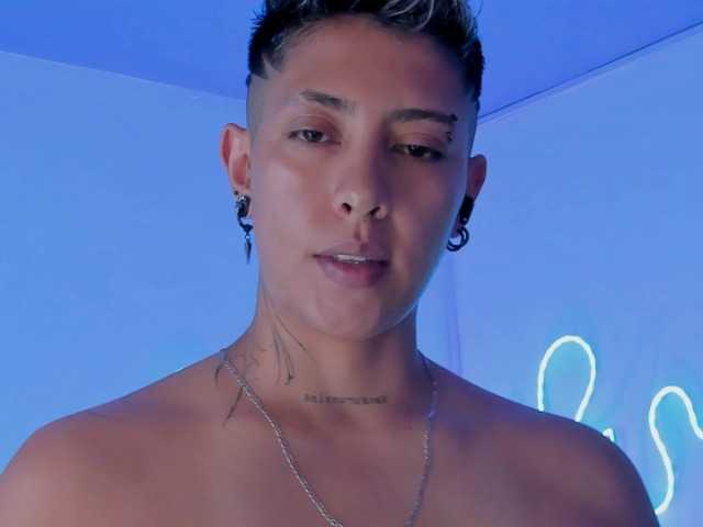 Aleja1214 live webcam show