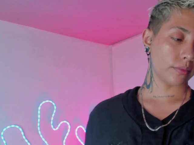 Aleja1214 live cam