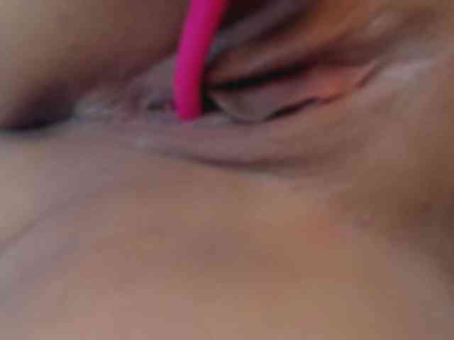 Aleja1214 webcam