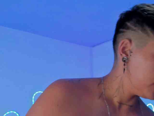 Modelo: aleja1214