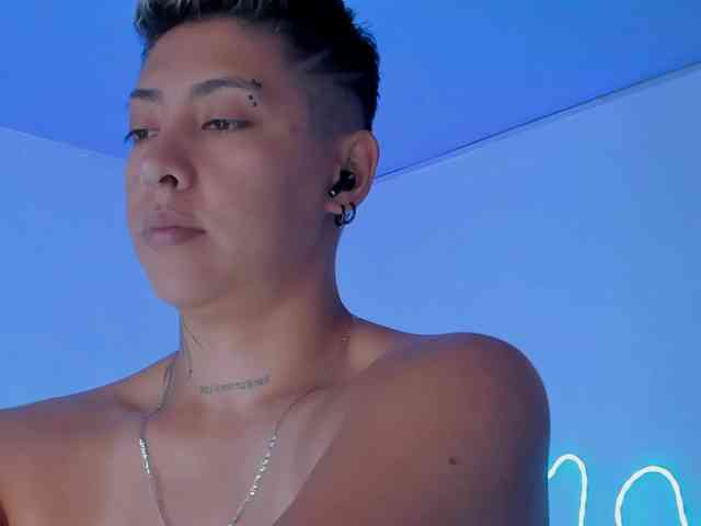 Aleja1214 Aleja1214
