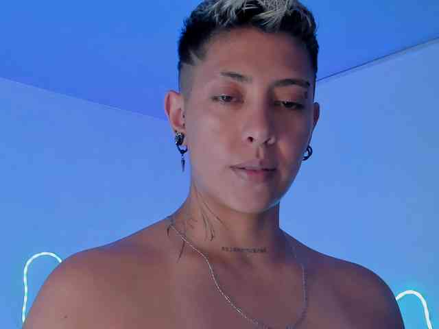 Aleja1214 Aleja1214