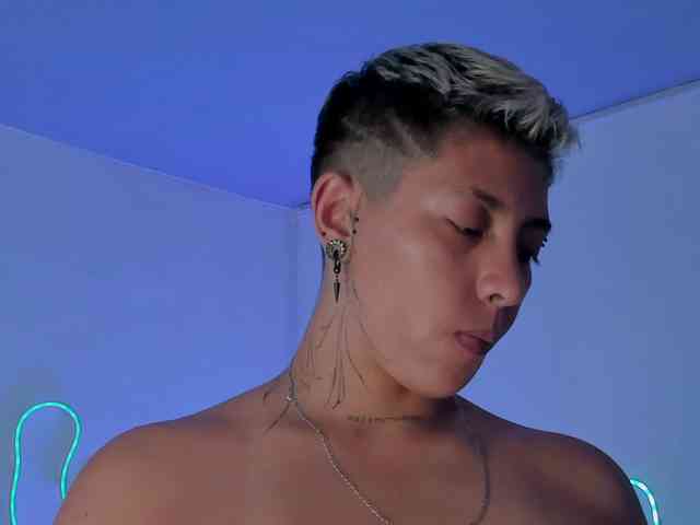 Aleja1214 Aleja1214