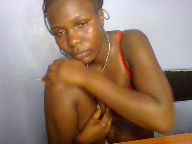 Cutevibe live cam on BongaCams