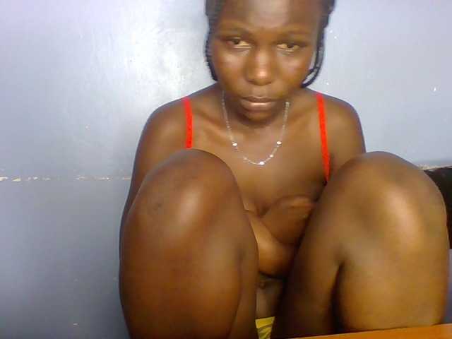 Cutevibe live cam on BongaCams