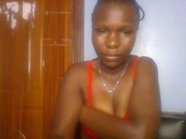 Cutevibe live cam on BongaCams