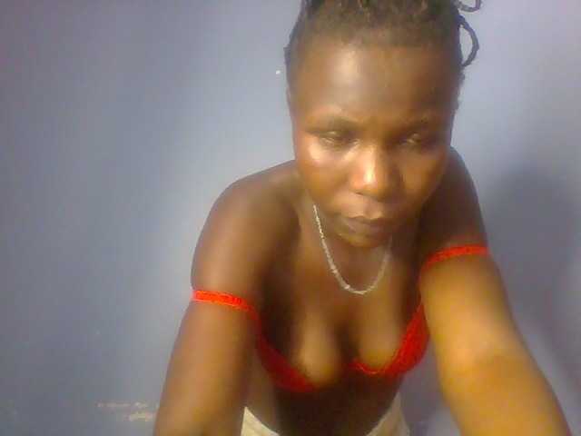 Cutevibe live cam on BongaCams