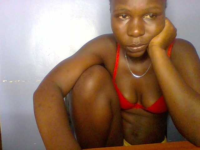 Cutevibe live cam on BongaCams