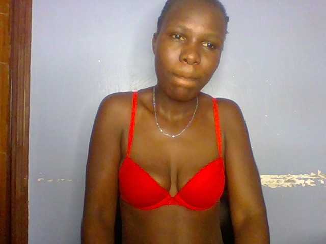 Cutevibe live cam on BongaCams