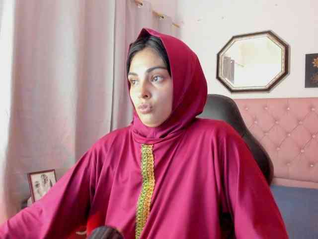 KarolNova Live Webcam on BongaCams